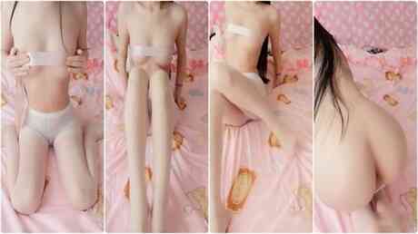 极品玩具酱萝莉柏毛刮的干干净净像是性爱假人