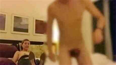 酒店开房爆草黑丝气质人妻白领