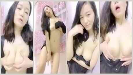 你说你能多久半个小时还满足不了你么，看着国民女神湿润的逼逼抖动的菊花加上娇滴滴的呻吟你能坚持多久